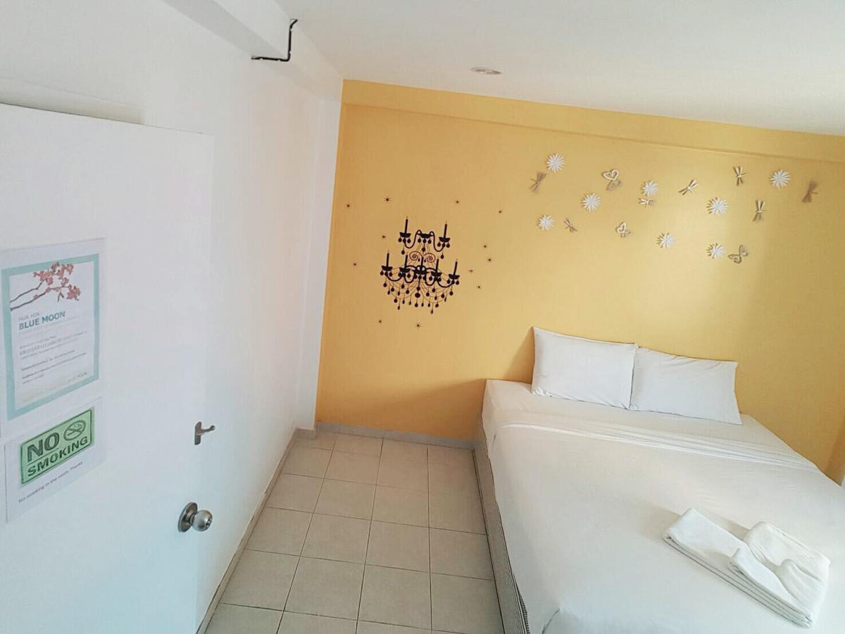 Blue Moon Hotel HHQ Exterior foto